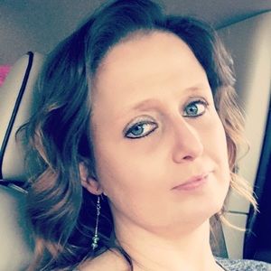 Meet your Posher, Lacy